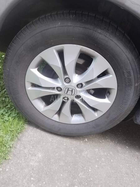 Honda CR-V 1.6 2015. god. -  kompletan auto u delovima