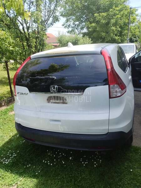 Honda CR-V 1.6 2015. god. -  kompletan auto u delovima