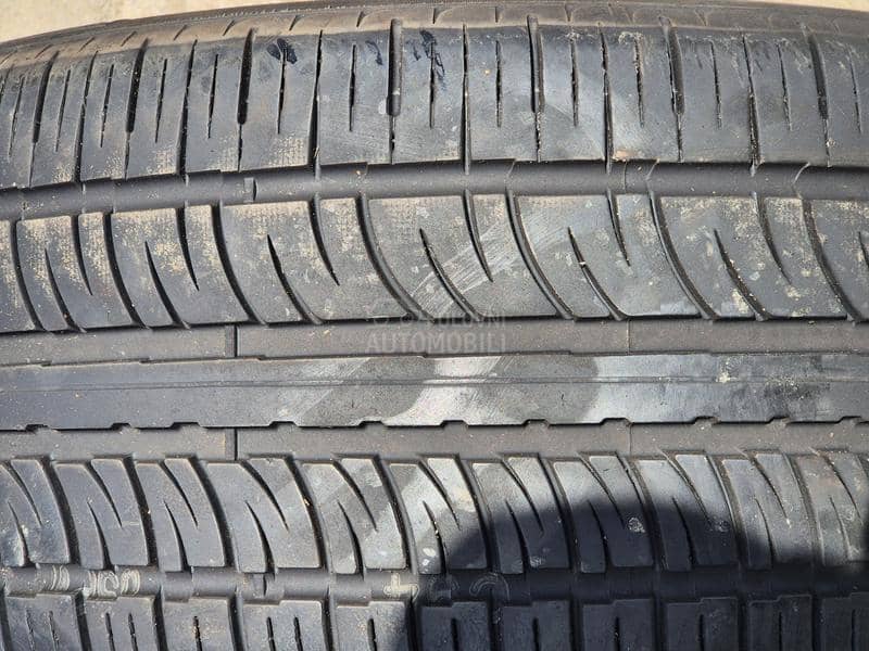 Pirelli 295/40 R22 Letnja