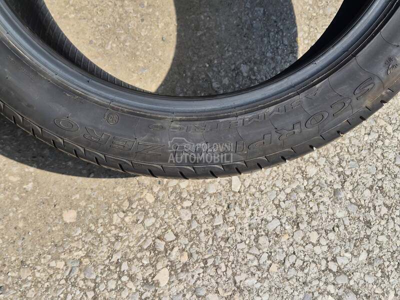 Pirelli 295/40 R22 Letnja