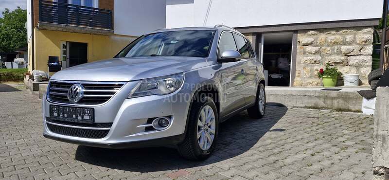 Volkswagen Tiguan 2,0 tsi 4x4  koza