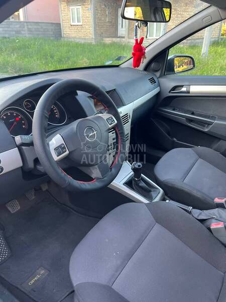 Opel Astra H 1.4