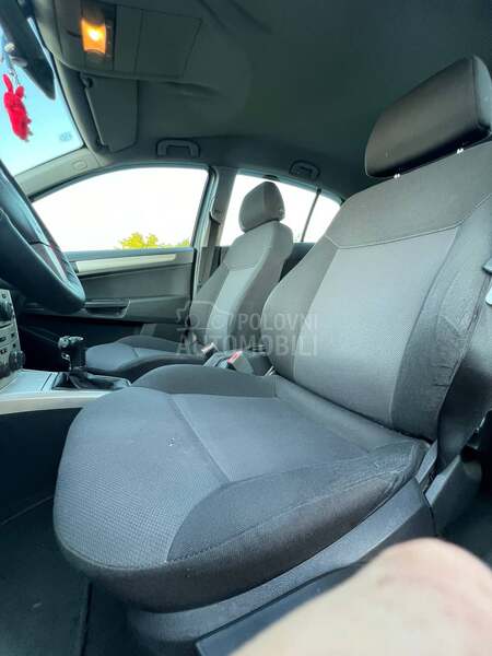 Opel Astra H 1.4
