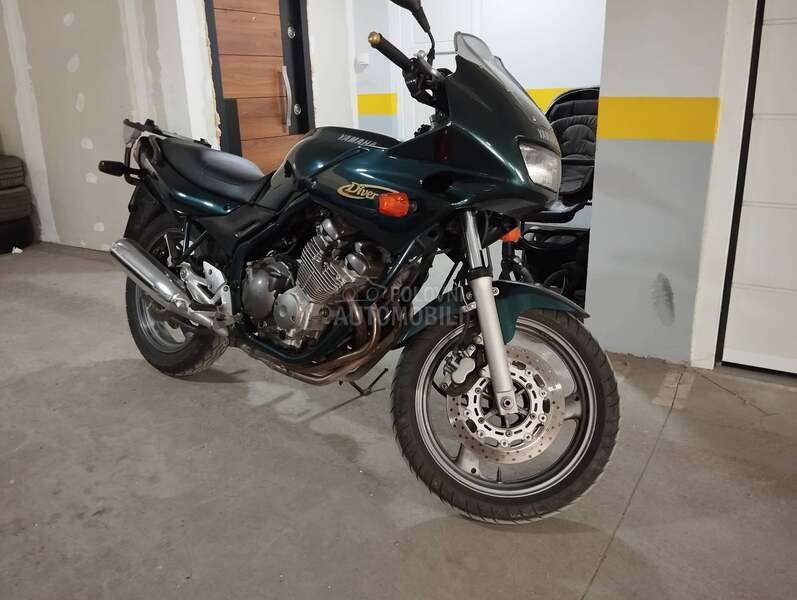 Yamaha deversion 600
