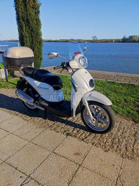 Aprilia Scarabeo 200i