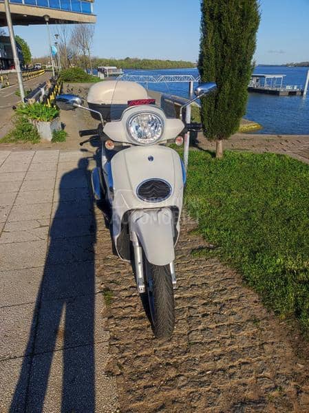 Aprilia Scarabeo 200i