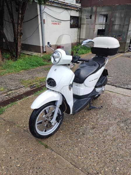 Aprilia Scarabeo 200i