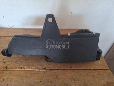 Kuciste filtera vazduhaF30,F31 za BMW Serija 3 od 2012. do 2016. god.