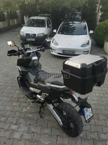 Honda xadv 750