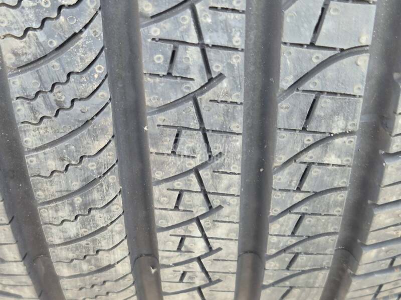 Pirelli 235/50 R20 Letnja