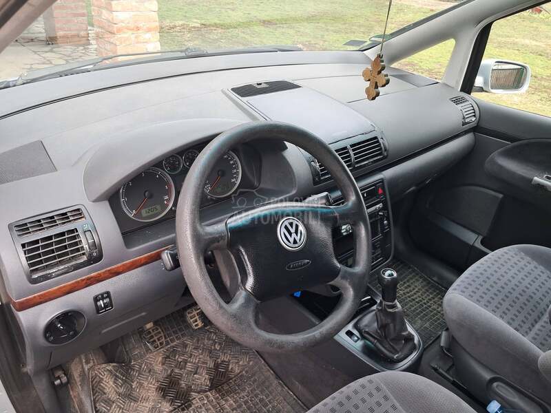 Volkswagen Sharan 1.9tdi