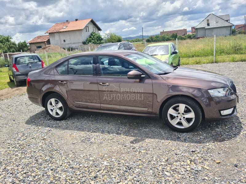 Škoda Octavia 1.6 tdi N O V