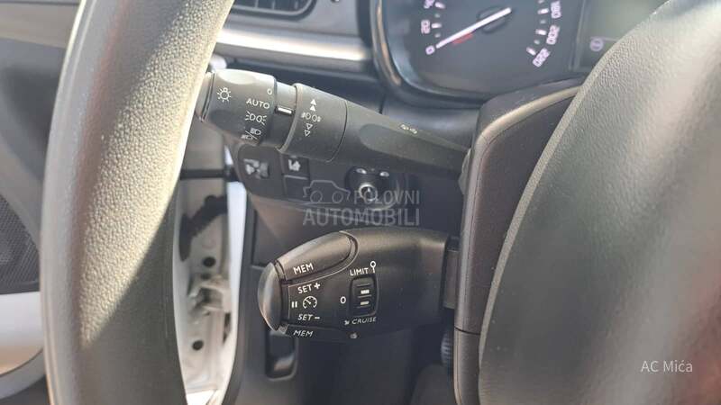 Citroen C3 1.2 PURE NAV LED USB