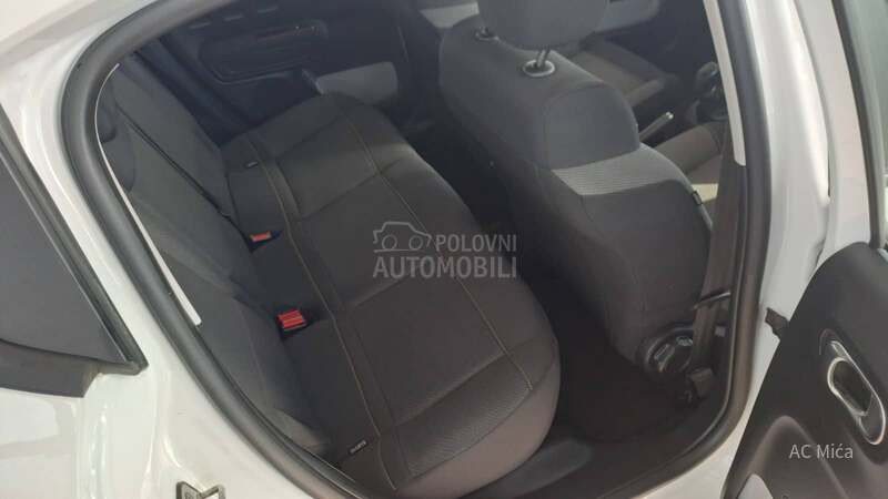 Citroen C3 1.2 PURE NAV LED USB