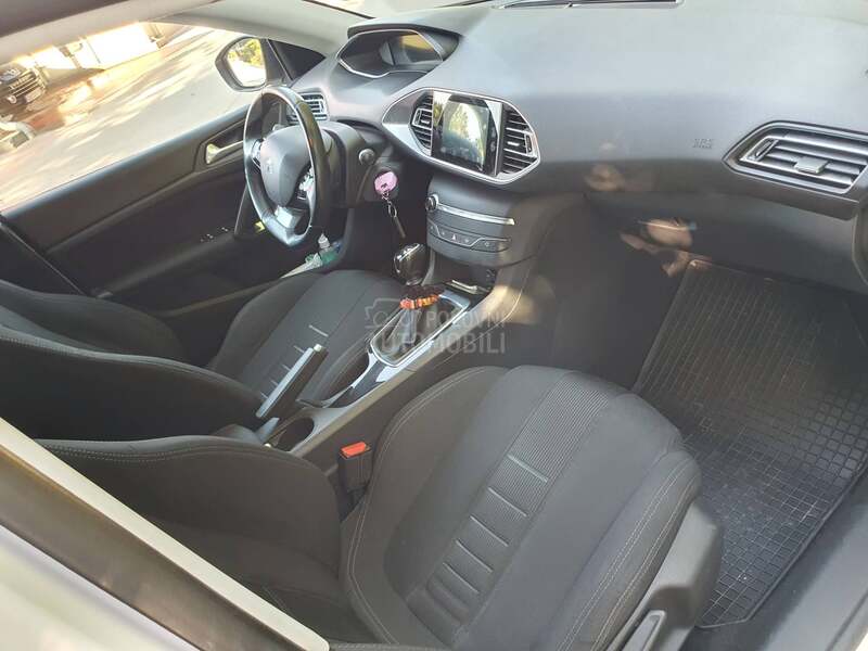 Peugeot 308 1.5 hdi