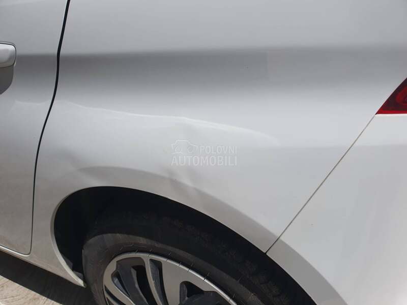 Peugeot 308 1.5 hdi
