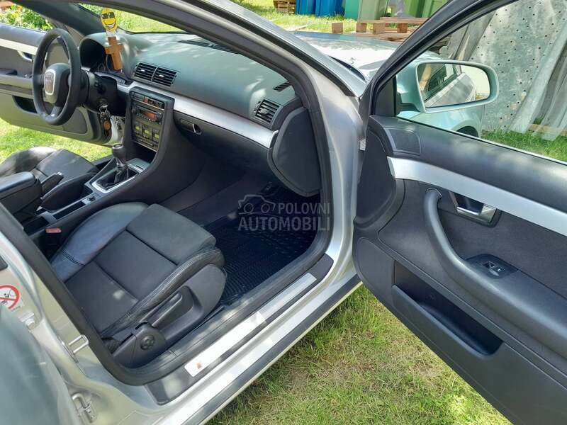 Audi A4 2.0 tdi S line