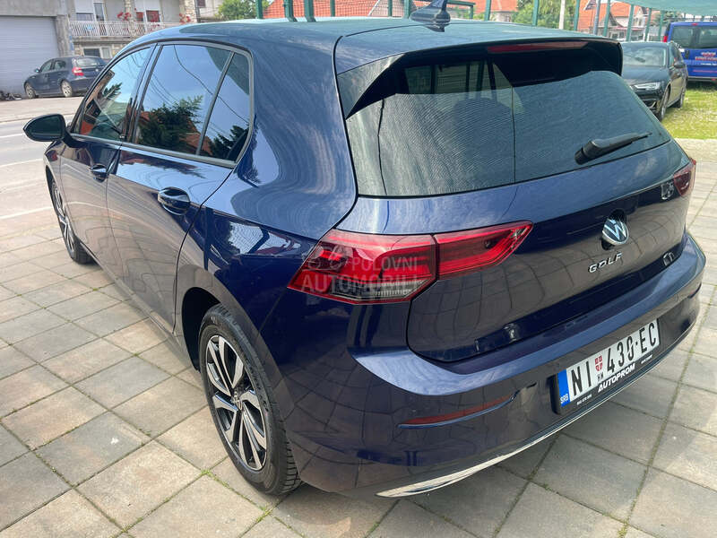 Volkswagen Golf 8 iQ Aktiv