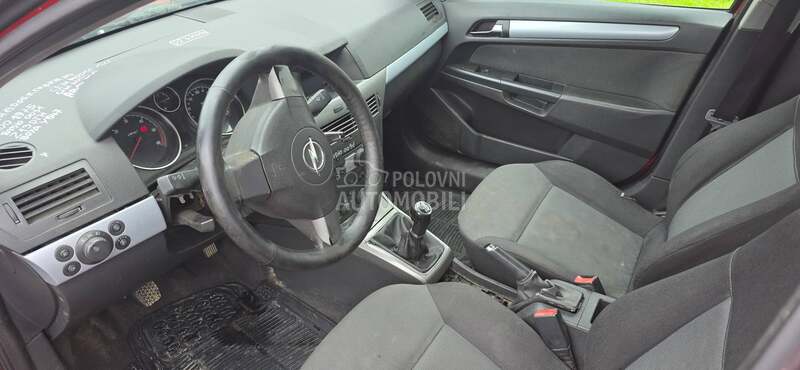 Opel Astra H 1.3 66kw 2006. god. -  kompletan auto u delovima