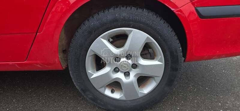 Opel Astra H 1.3 66kw 2006. god. -  kompletan auto u delovima