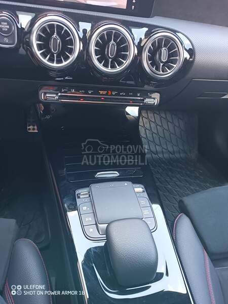 Mercedes Benz CLA 220 Shooting Brake 220