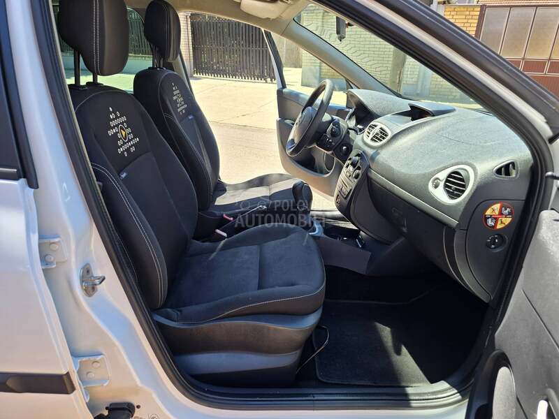 Renault Clio 1,2 Tce night day