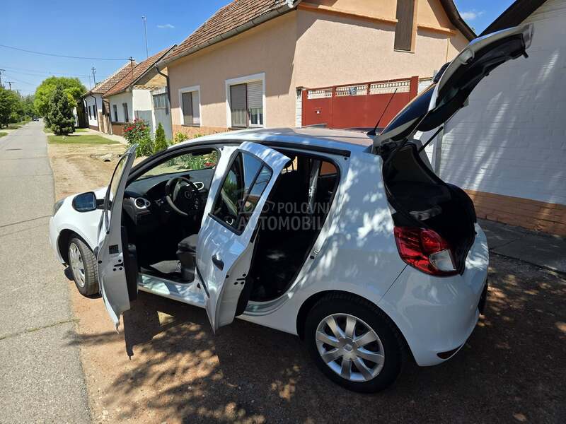Renault Clio 1,2 Tce night day