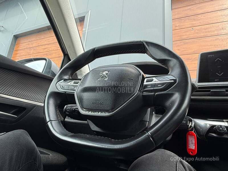 Peugeot 3008 1.2 B.E.N.Z GT LINE