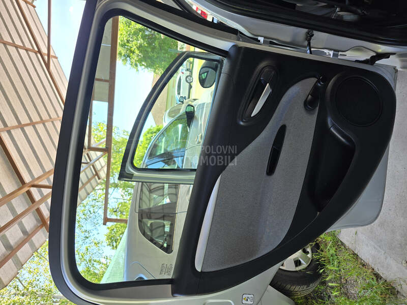 Fiat EVO 1,4 8v BASE