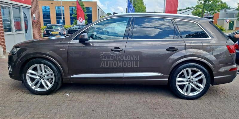 Audi Q7 3.0tdi  E -tron