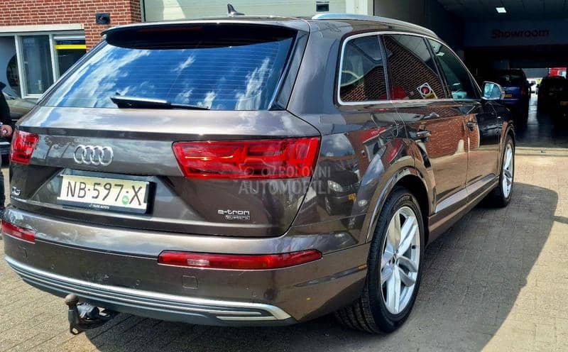 Audi Q7 3.0tdi  E -tron