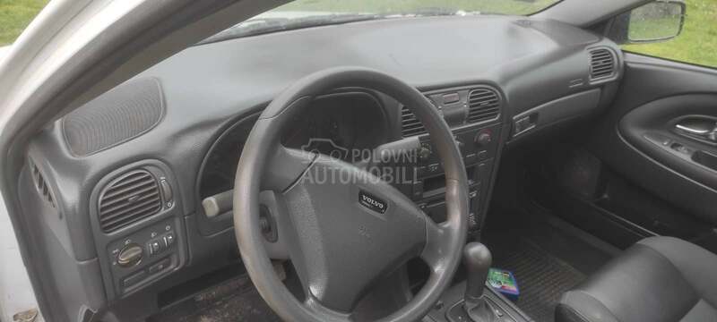 Volvo S40 