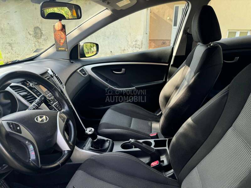 Hyundai i30 1.4 MPI 5VR GL