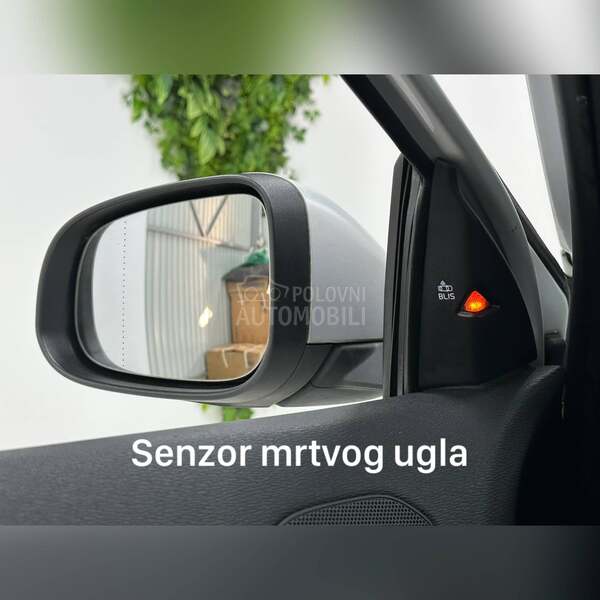 Volvo V40 D3 R-Design AUT PAN