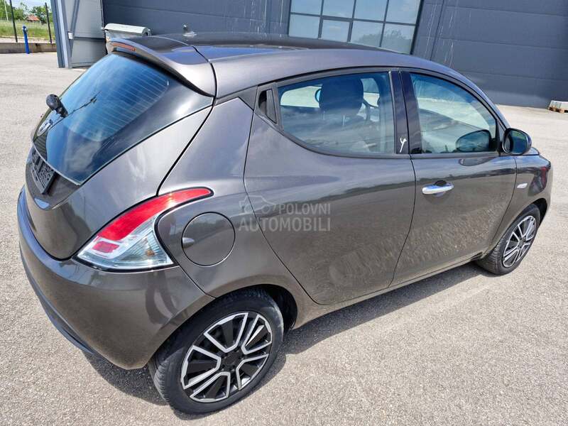Lancia Ypsilon 1.2 Twin Air