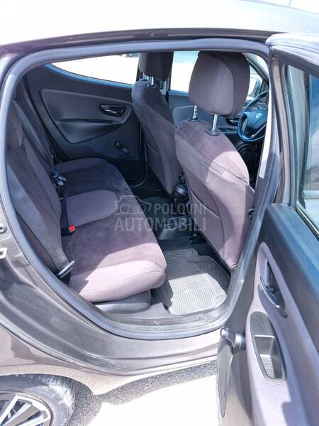 Lancia Ypsilon 1.2 Twin Air