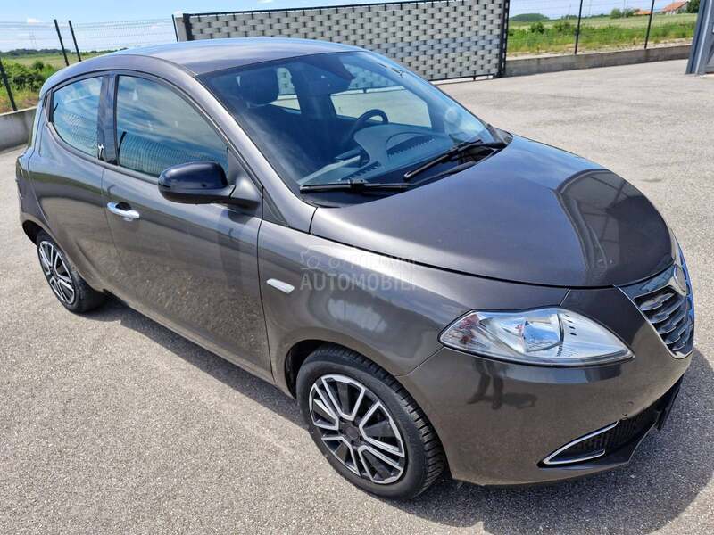 Lancia Ypsilon 1.2 Twin Air