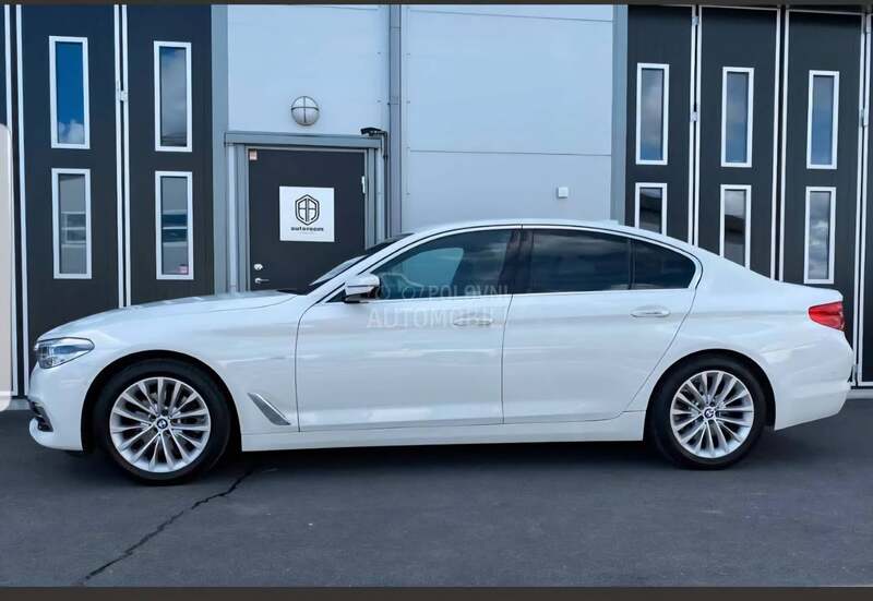 BMW 520 LUXORY LINE