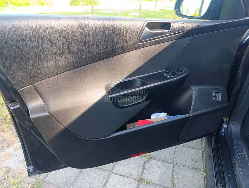 Volkswagen Passat B6 
