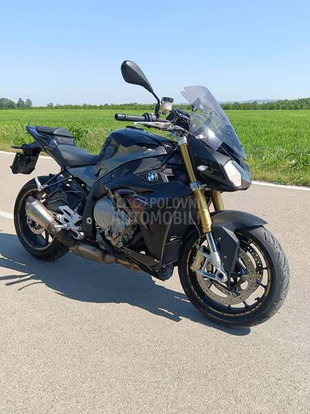 BMW s1000r