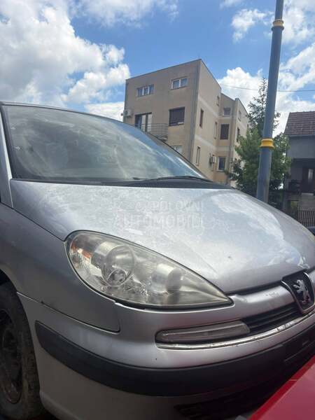 Delovi za Peugeot 807 2004. god.