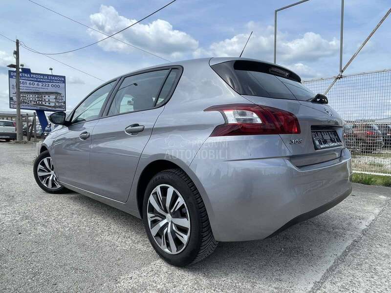 Peugeot 308 1.2 B.  N.O.V