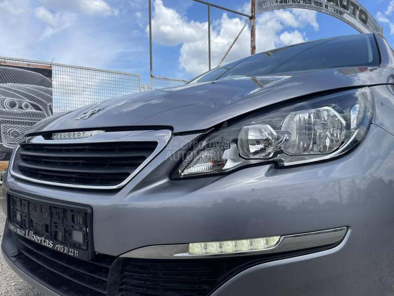 Peugeot 308 1.2 B.  N.O.V