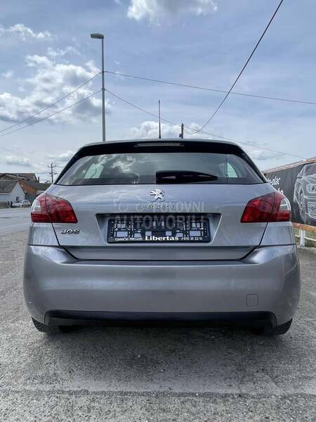 Peugeot 308 1.2 B.  N.O.V