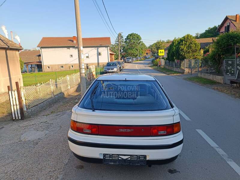 Mazda 323 f 1.8 i