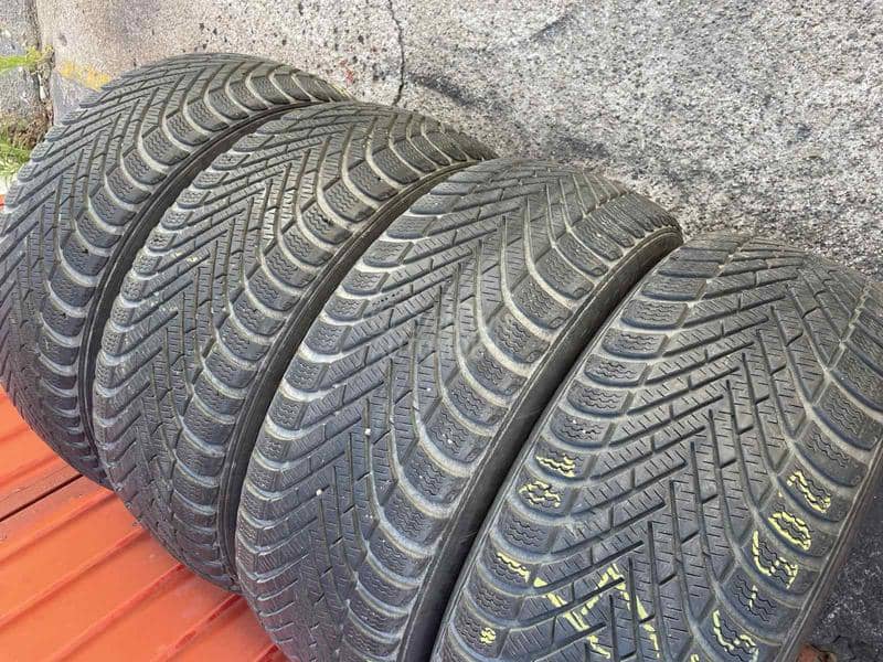 Pirelli 205/55 R16 Zimska