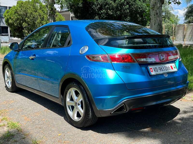 Honda Civic 1.8 v-tec   CH