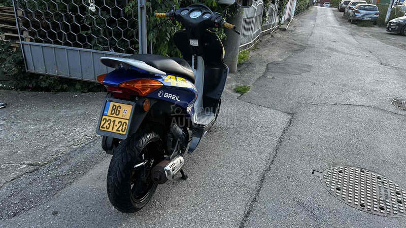 Honda x8r