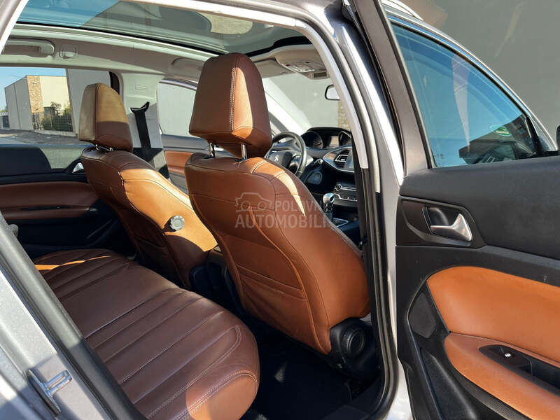 Peugeot 308 1.6 BLUEHDI KOŽA PAN