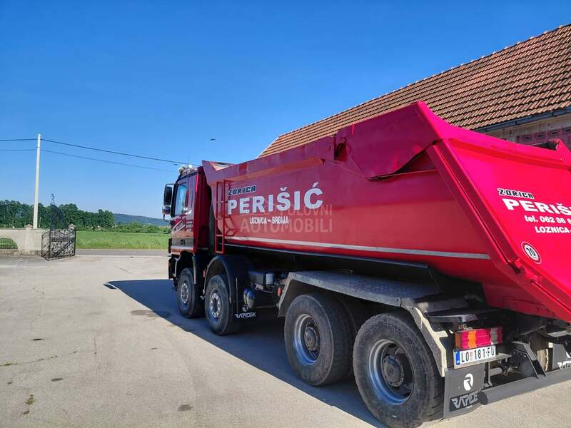 Mercedes Benz 4148